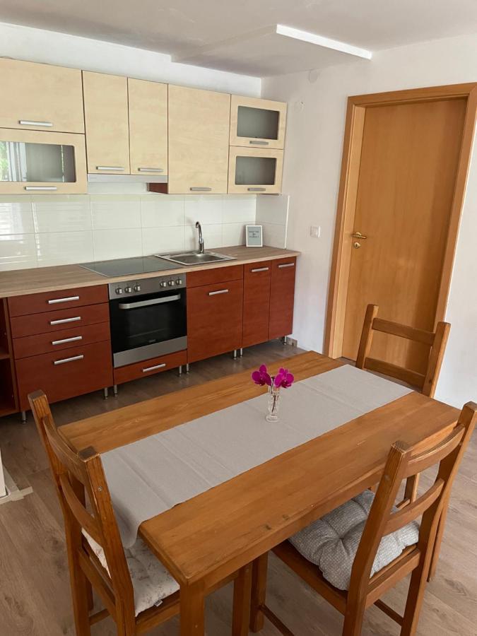 Boni Apartman ミシュコルツ エクステリア 写真